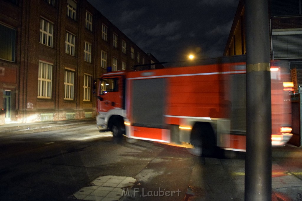 Brand Buerocontainer KHD Gelaende Koeln Deutz Deutz Muelheimerstr P17.JPG - Miklos Laubert